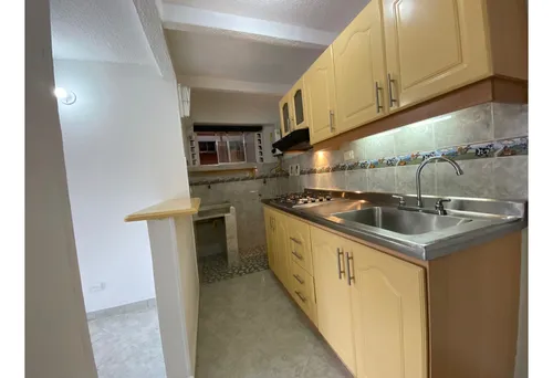 Apartamento En Venta Los Colores, Medellín