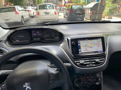 Peugeot 208 5 Ptas Allure Touchscreen 1,6 Motor Vti