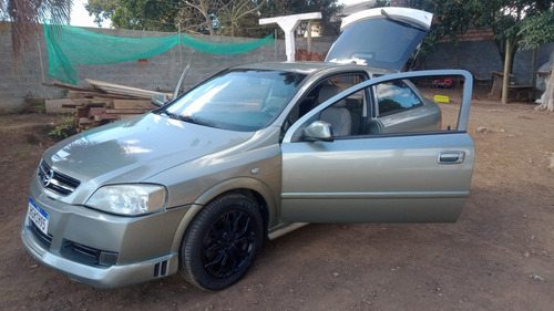 Chevrolet Astra 2.0 Advantage Flex Power 3p