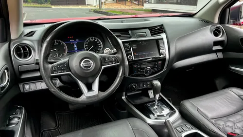 Nissan Frontier 2.5 LE DIESEL AUTOMÁTICA 4x4 FULL EQUIPO 2022