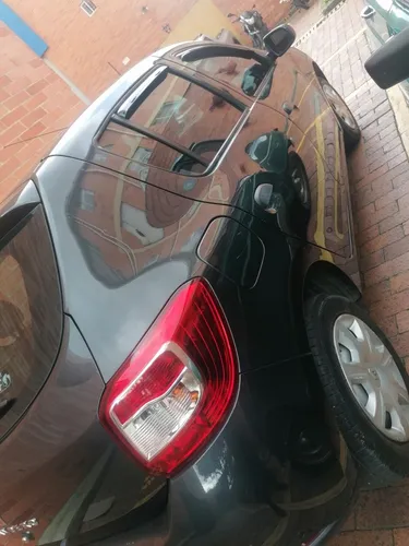 Renault Sandero Lite
