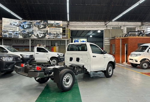 Toyota Hilux Pick-Up 2.4 Cs Dx 150cv 4x4
