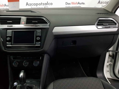 Volkswagen Tiguan 2019 5p Trendline Plus 1.4 L4/1.4/t Aut