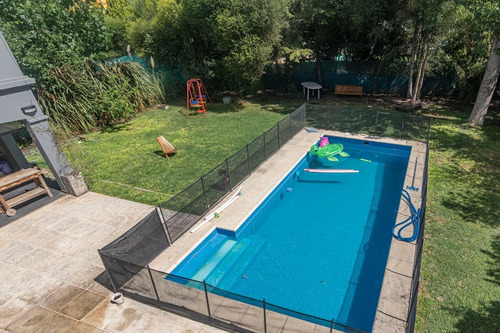 Imagen 23 de 30 de Venta · Casa En Barrio Ecológico De 242 M² Construidos, Jardín Y Pileta | Calles 460 Y 13c