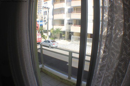 Apartamento Para Temporada Em Itapema, Meia Praia, 2 Dormitórios, 1 Banheiro, 1 Vaga - Pri102_1-1286377