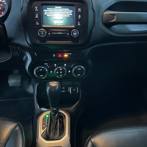 Jeep Renegade 1.8 Longitude Flex Aut. 5p