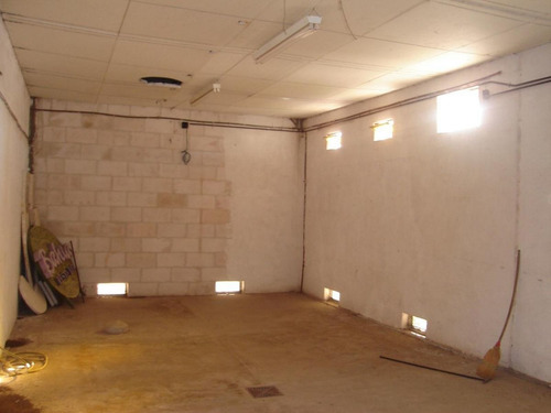Imagen 15 de 16 de Galpon Sobre Terreno Centrico Mejoras Para Vivienda
