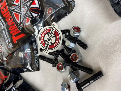 Imagen 4 de 8 de Tornillos Para Patineta Independent.