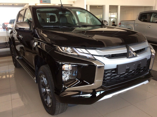 Mitsubishi L200 2.4 Turbo Diesel 4x4 2021 0km