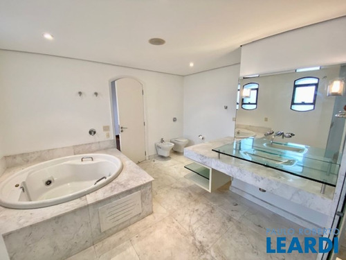 Imagem 13 de 15 de Apartamento - Alto De Pinheiros - Sp - 630758