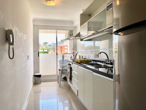 Imagen 21 de 30 de Apartamento, 2 Y 1/2 Dormitorios, Punta Del Este, Mansa, Alquiler