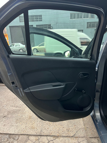 Renault Logan 1.6 Authentique 85cv