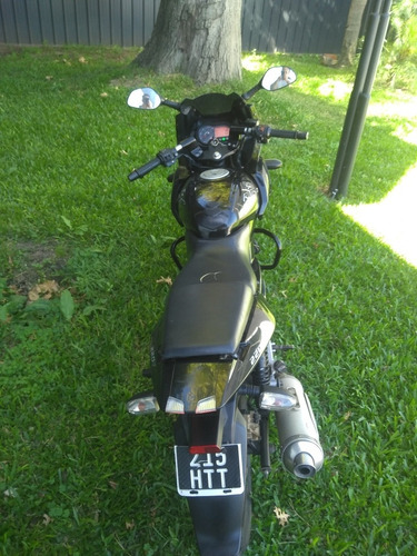 Bajaj Rouser 220 F