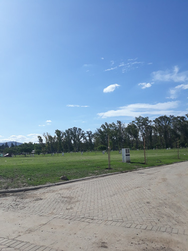 Lotes Apto Duplex En Barrio Cerrado Con Seguridad