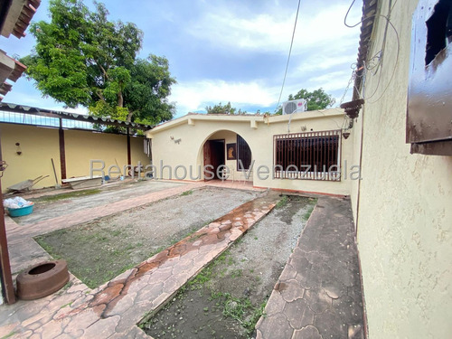 Raiza Suárez Vende Casa En Los Pinos Cabudare Lara