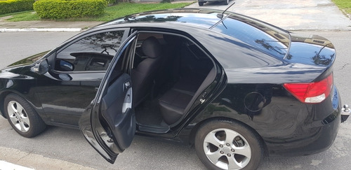 Kia Cerato 1.6 Ex Aut. 4p 2010