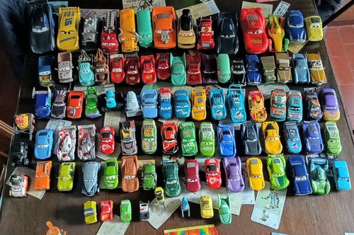 Lote 90 Autos Disney Cars Pixar Originales Usados Varios (Usado)