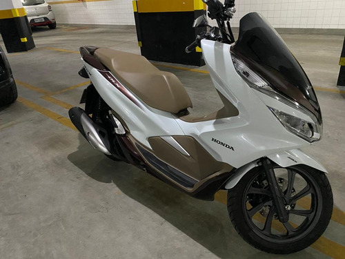 Imagem 1 de 7 de Honda Pcx Dlx