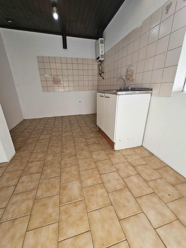 Casa De Dos Pisos Ubicada En Boldo I