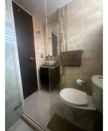 Apartamento Sector Loma De Los Bernal Parte Baja