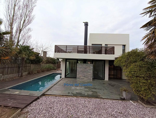 Imagen 8 de 24 de Lomas Venta Casa 4 Dormitorios Servicio Escritorio Cw180927