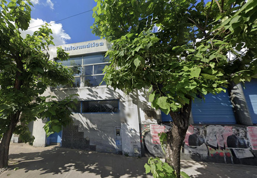 Excelente Ubicación - Local/lote Para Desarrollo. Centro Avellaneda.