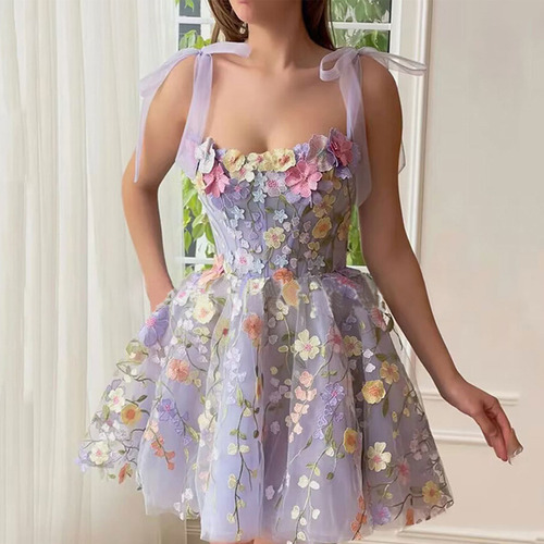 Vestido De Encaje Bordado Con Flores Tridimensionales