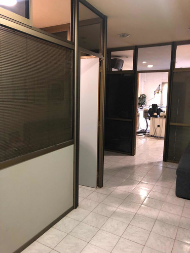 Imagen 8 de 11 de Alquiler Consultorio Odontológico