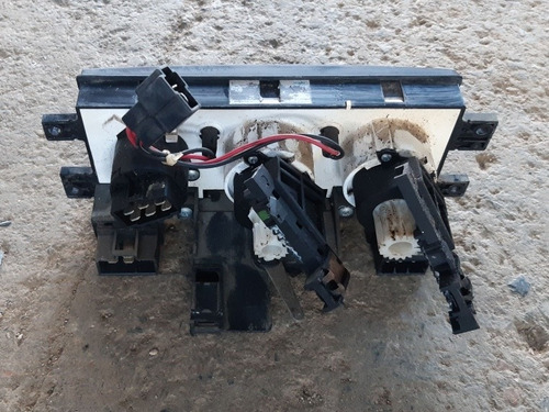 Imagen 2 de 5 de Consola De Aire Acondicionado Chery Qq 2008 Qq3