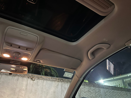 Volkswagen Vento 2.5 Advance 170cv