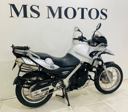 Imagem 2 de 7 de Moto