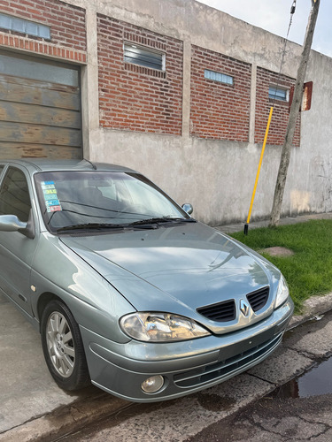 Renault Megane 1.9 TDI TRICUERPO