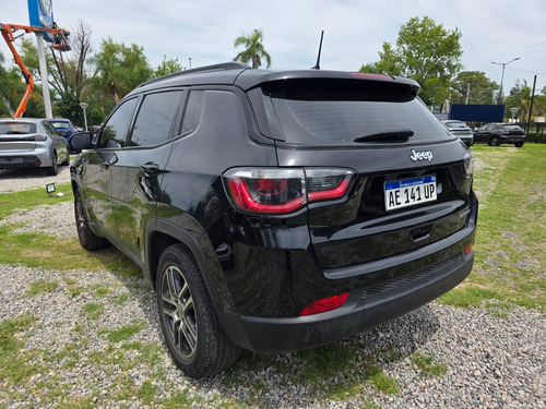 Jeep Compass 2.4 Sport