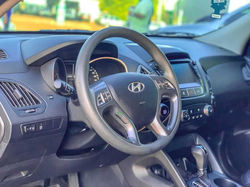 Imagem 7 de 15 de Hyundai Ix35 Gl 2.0 16v 2wd Flex Aut