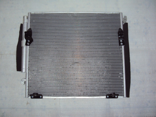 Condensador De Aire Acondicionado Toyota Hilux 2006/2015