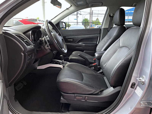 Imagem 10 de 14 de Mitsubishi Asx 2.0 16v 4x4 160cv Aut 2013