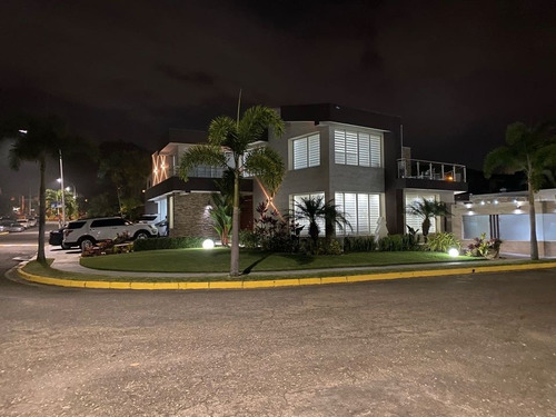 Imagen 2 de 14 de Venta Exclusiva Casa En Guataparo Valencia