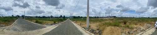 Solares En Residencial Habitados