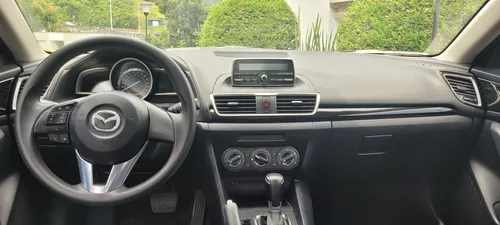 Mazda 3 2.0 Prime