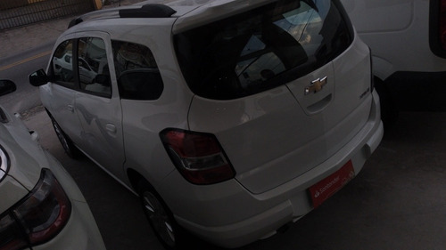Imagem 5 de 11 de Chevrolet Spin 2016 1.8 Lt 5l Aut. 5p