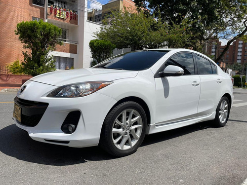 Mazda 3 Sedan Al New