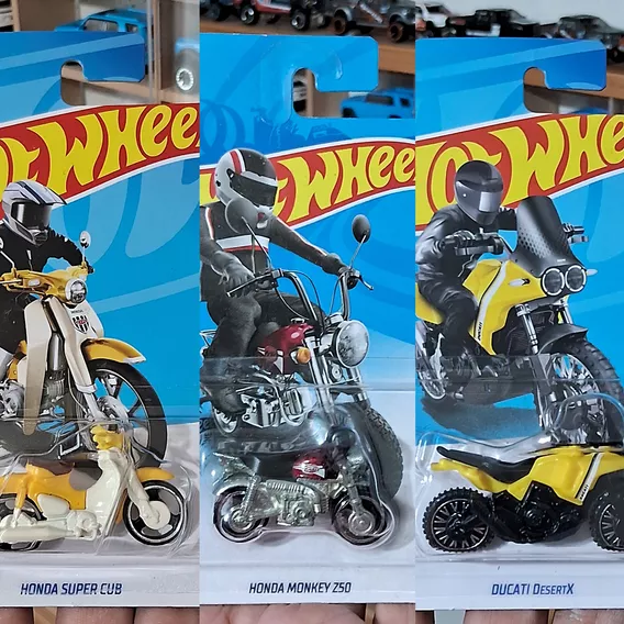 Hot Wheels Moto Honda Monkey, Ducati Desertx Y Super Cub