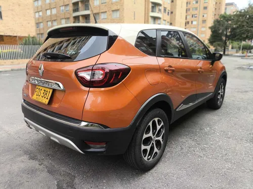 Renault Captur 2.0 Intens Automática