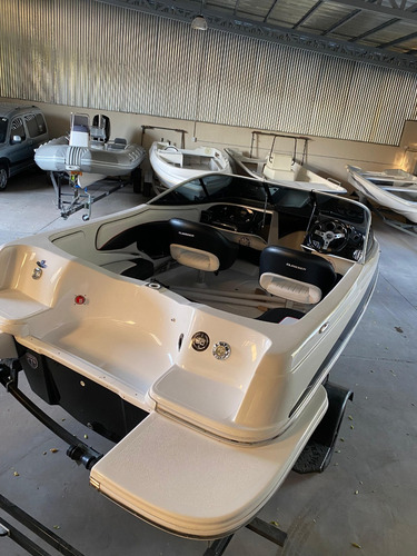 Lancha Classer 165 Compact