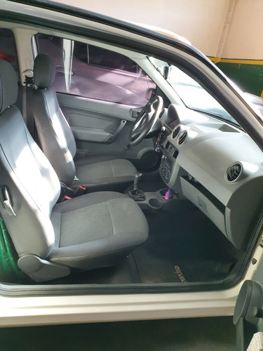 Imagen 10 de 14 de Volkswagen Gol 1,4 Power 3 Puertas