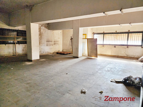 Venta Local Comercial Con Vivienda En Ciudadela