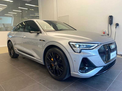 Audi E-tron Sportback Perfomace Black