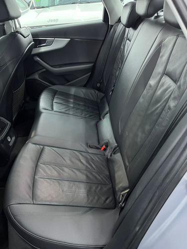 Audi A4 2.0 Tfsi Launch Edition S-tronic 4p