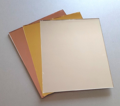 Imagen 3 de 4 de Lamina De Acrilico Espejo Dorado 3 Mm De 122 X 244 Cm