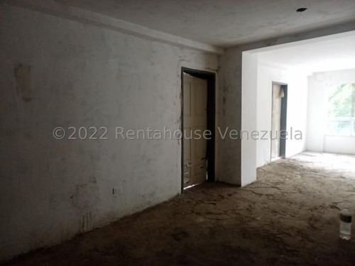 Imagen 7 de 15 de Casa En Venta El Marques 22-28733 Wolfgang Liaz 0414-132-24-22 0412-582-01-12
